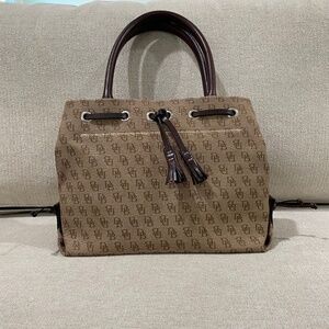 Dooney & Bourke Bag